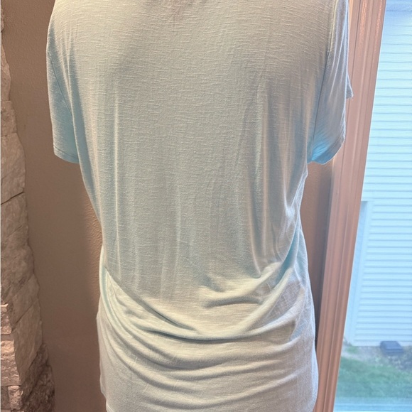 White House Black Market | Light Blue V-Neck Tee | Size L - Picture 5 of 10